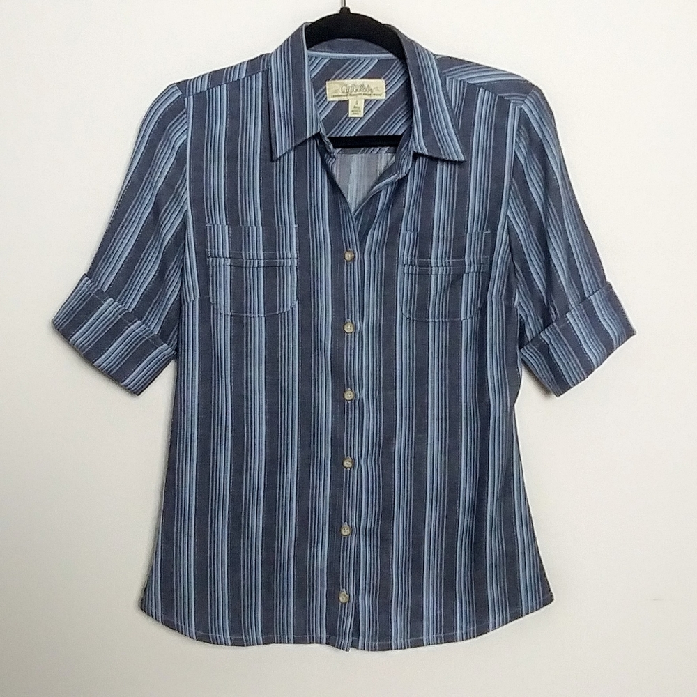 Cabel's Short Sleeve Blue Striped Shirt Sz S